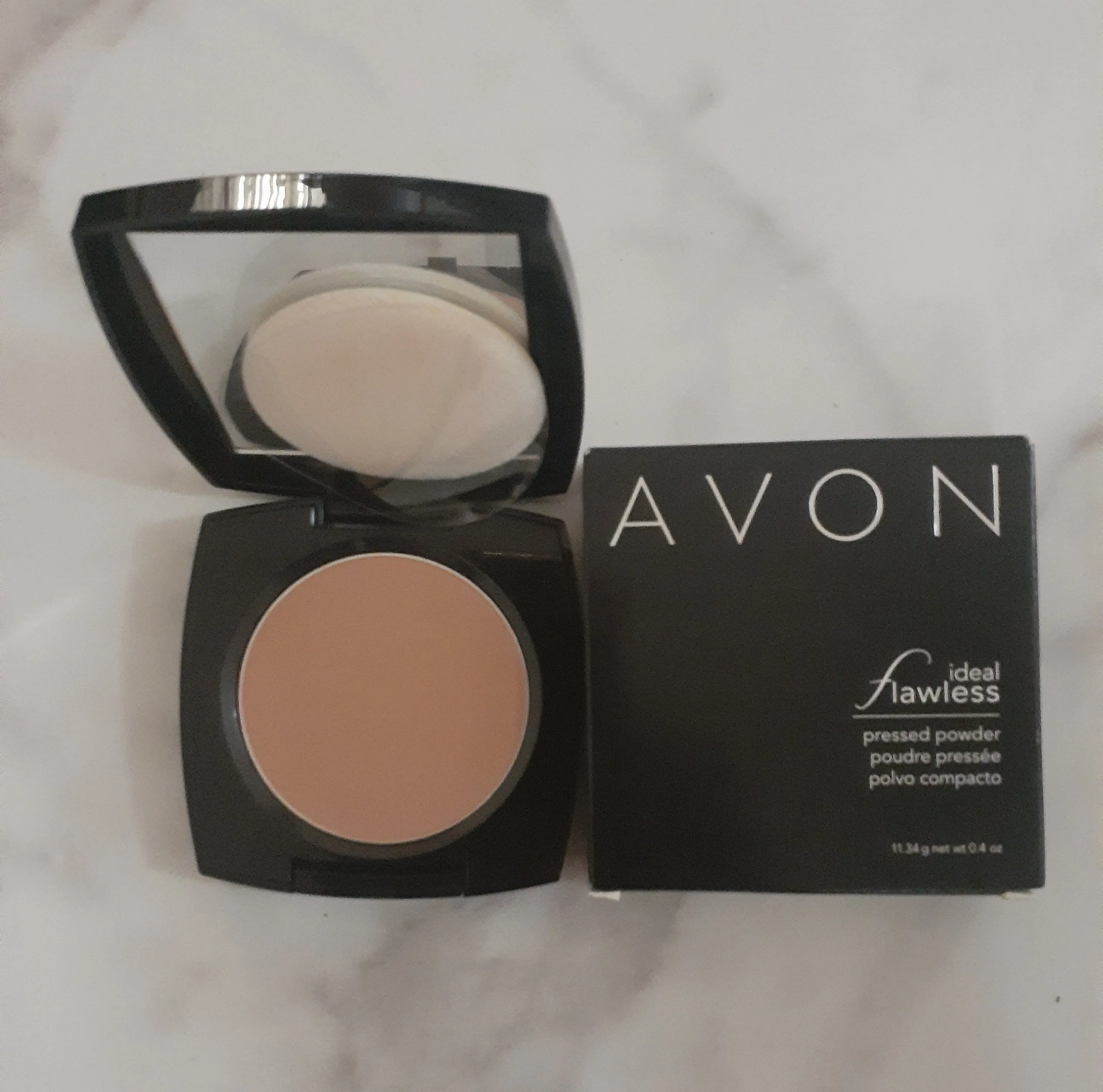 Avon Ideal Flawless Pressed Powder  | Ginger