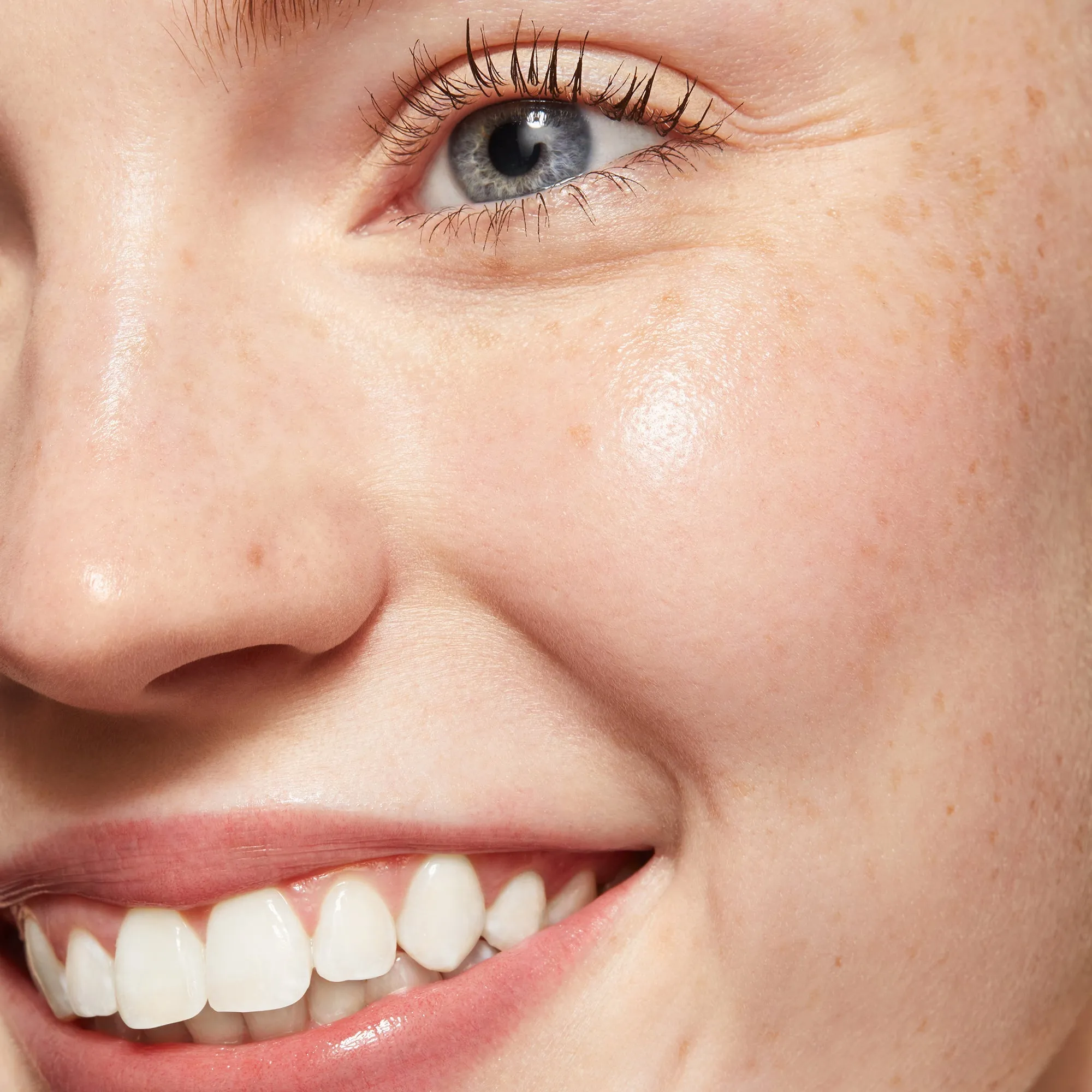 Defining Mascara
