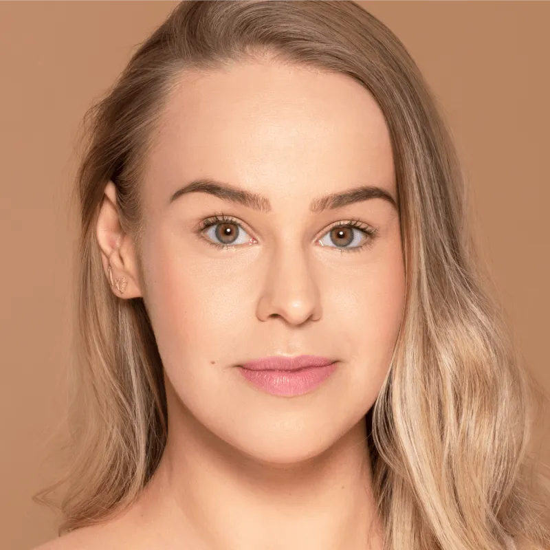 Flawless Radiance Foundation