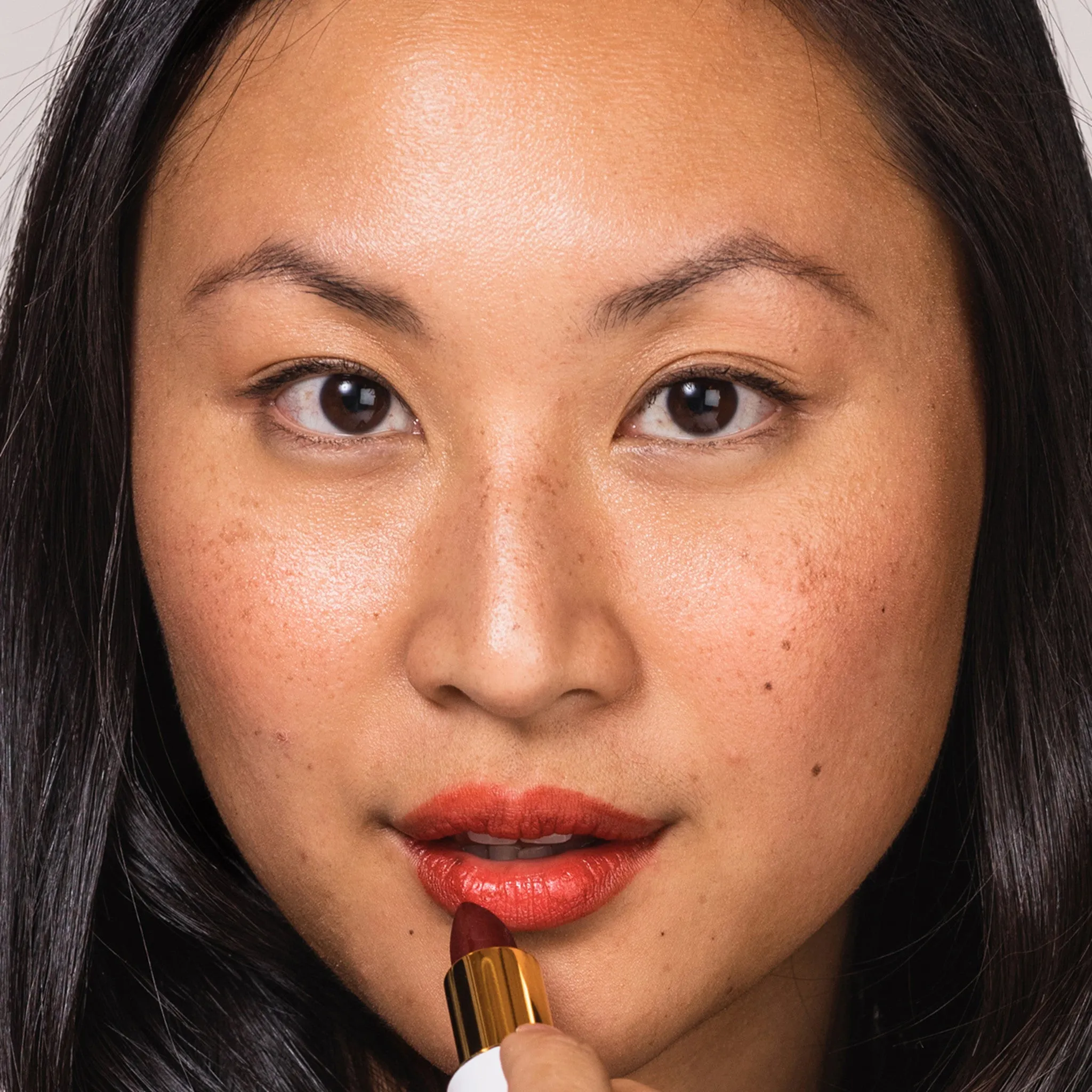 Full Bloom Sculpted Lipstick