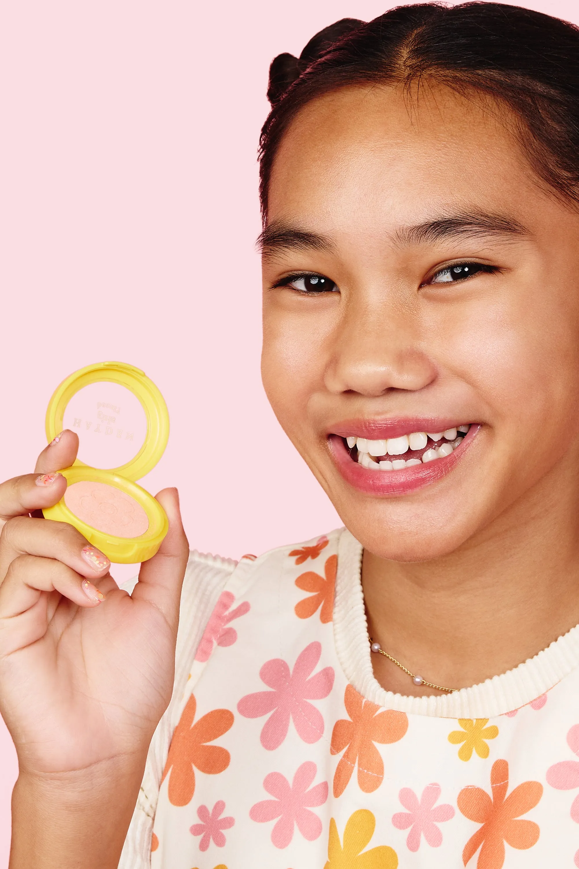 Hayden Girls Beauty Soft Luminous Pressed Powder Blush