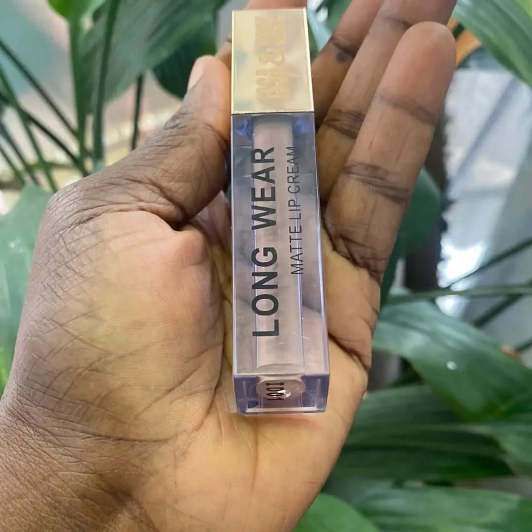 Issa & Dose Long Wear Matte Lip Cream