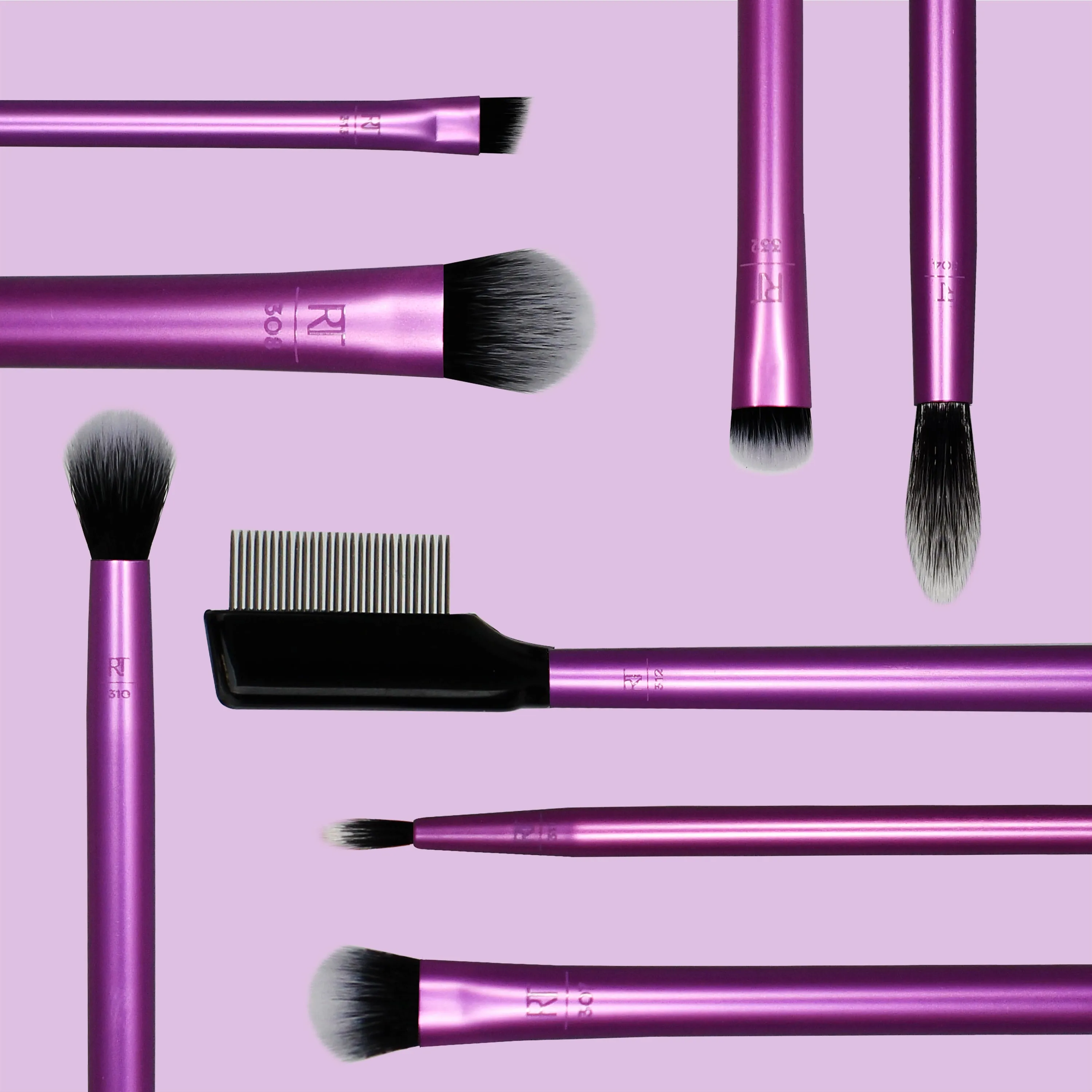 Real Techniques Every Day Eye 8 Piece Essentials For eyeshadow   eyeliner   mascara