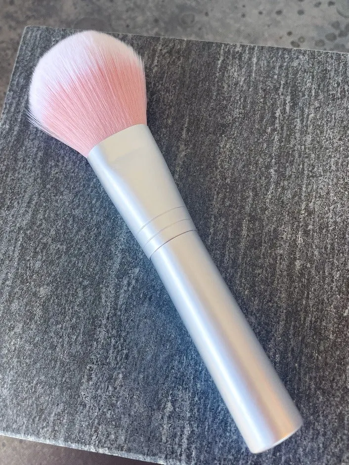 Skin2Skin Powder Blush Brush